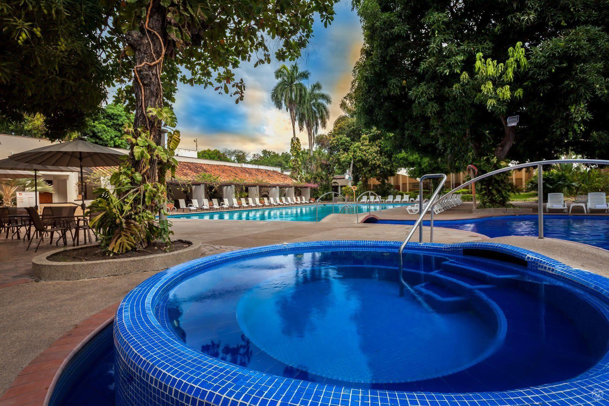 Ghl Hotel Club El Puente Girardot Ngoại thất bức ảnh
